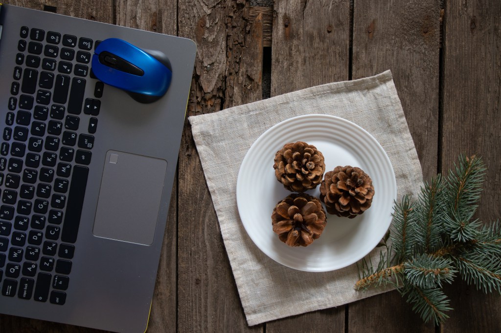 Pinecone melancarkan pangkalan data vektor tanpa pelayan keluar dari pra-lihatan